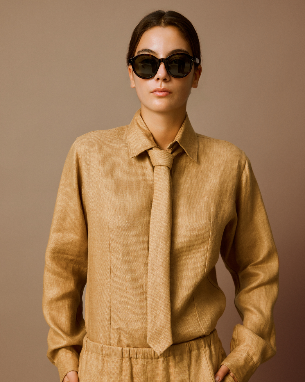 [予約]Biscotti Linen Blouse [2月以降発送予定]