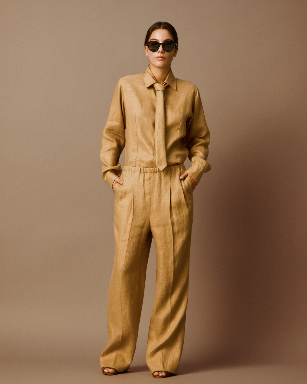 [予約]Biscotti Linen Blouse [2月以降発送予定]
