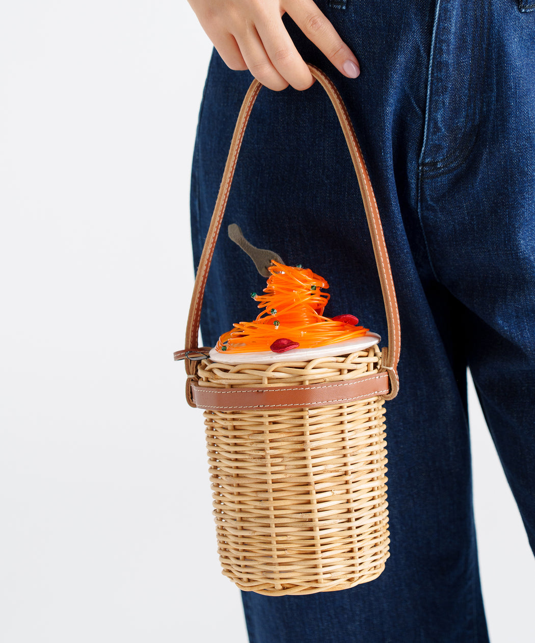 Spaghetti Pomodoro Basket