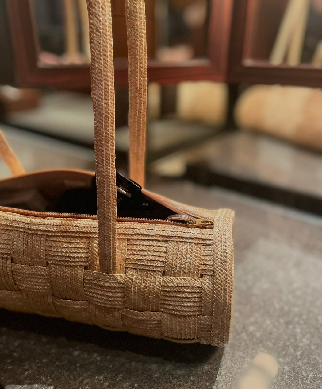 Puzzle-Straw basket bag