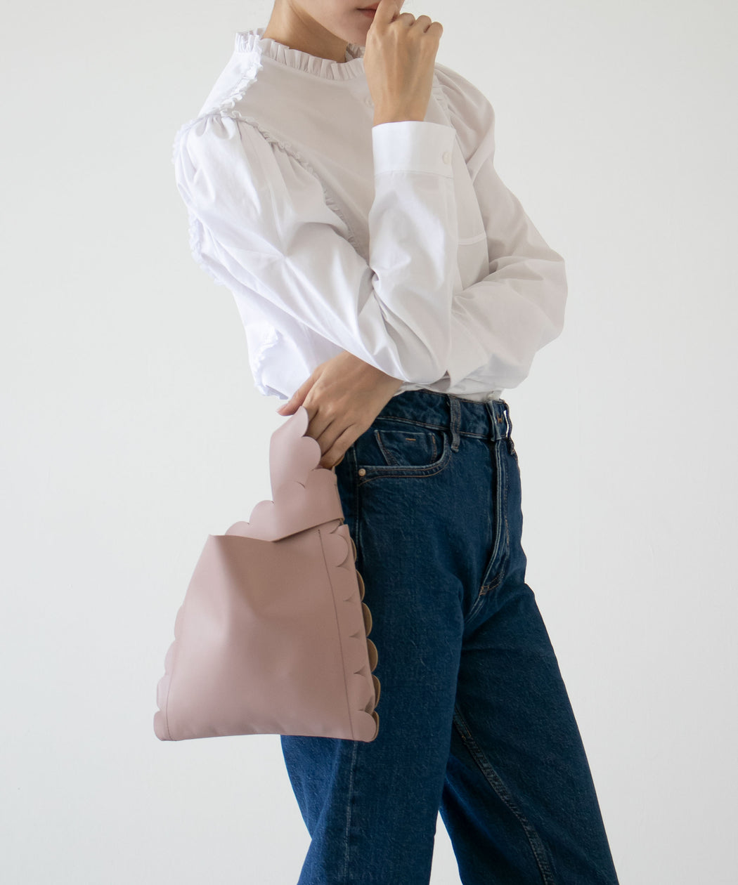 Scalloped leather shopping bag